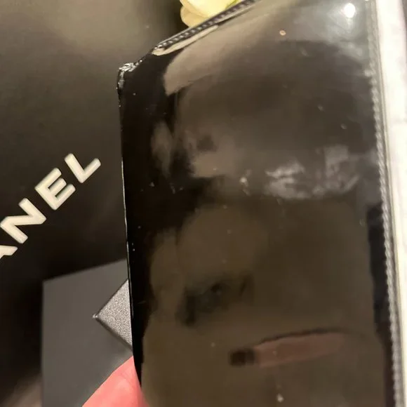 Black CHANEL PATENT LEATHER Wallet Double CC Short - Picture 6 of 16